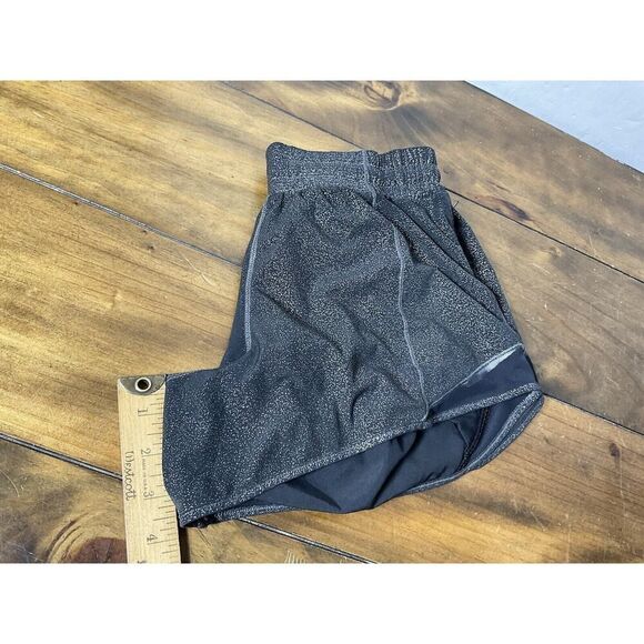 Lululemon Hotty Hot Shorts Metallic Black Size 6 - Picture 12 of 12